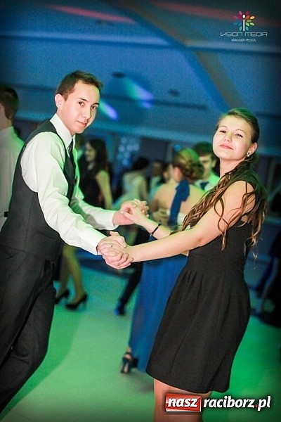 Zdjęcie w galerii na portalu naszraciborz.pl: Studniówka II LO raz jeszcze... wiadomości z regionu