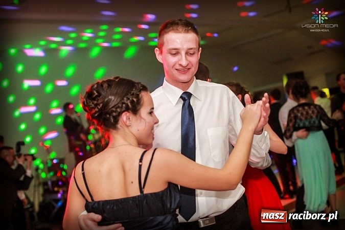 Zdjęcie w galerii na portalu naszraciborz.pl: Studniówka II LO raz jeszcze... wiadomości z regionu