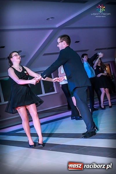 Zdjęcie w galerii na portalu naszraciborz.pl: Studniówka II LO raz jeszcze... wiadomości z regionu