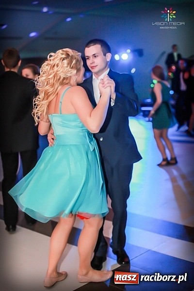 Zdjęcie w galerii na portalu naszraciborz.pl: Studniówka II LO raz jeszcze... wiadomości z regionu