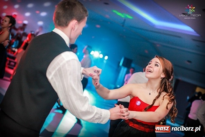 Zdjęcie w galerii na portalu naszraciborz.pl: Studniówka II LO raz jeszcze... wiadomości z regionu