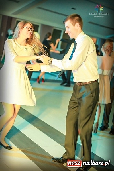 Zdjęcie w galerii na portalu naszraciborz.pl: Studniówka II LO raz jeszcze... wiadomości z regionu