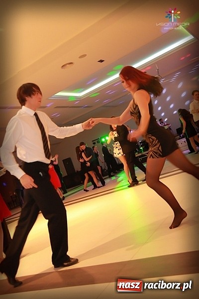 Zdjęcie w galerii na portalu naszraciborz.pl: Studniówka II LO raz jeszcze... wiadomości z regionu