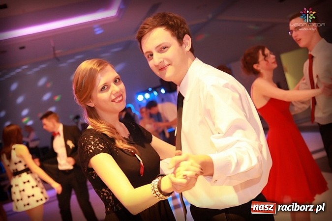 Zdjęcie w galerii na portalu naszraciborz.pl: Studniówka II LO raz jeszcze... wiadomości z regionu