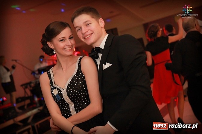 Zdjęcie w galerii na portalu naszraciborz.pl: Studniówka II LO raz jeszcze... wiadomości z regionu