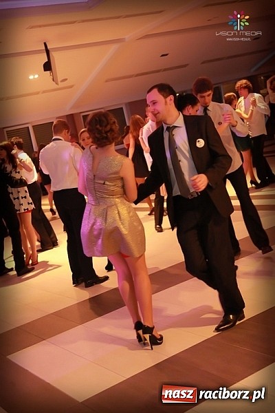 Zdjęcie w galerii na portalu naszraciborz.pl: Studniówka II LO raz jeszcze... wiadomości z regionu