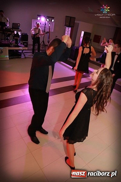 Zdjęcie w galerii na portalu naszraciborz.pl: Studniówka II LO raz jeszcze... wiadomości z regionu