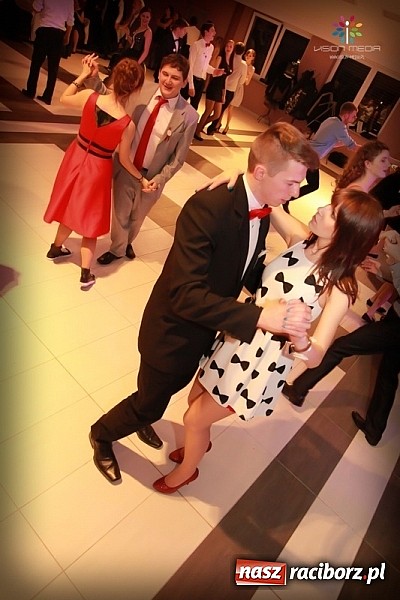 Zdjęcie w galerii na portalu naszraciborz.pl: Studniówka II LO raz jeszcze... wiadomości z regionu