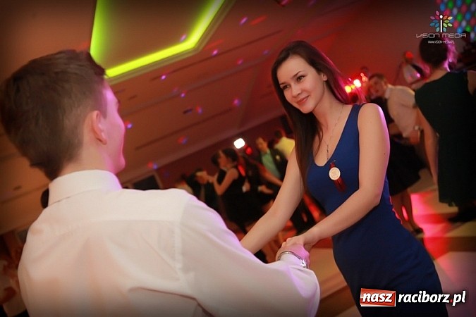 Zdjęcie w galerii na portalu naszraciborz.pl: Studniówka II LO raz jeszcze... wiadomości z regionu