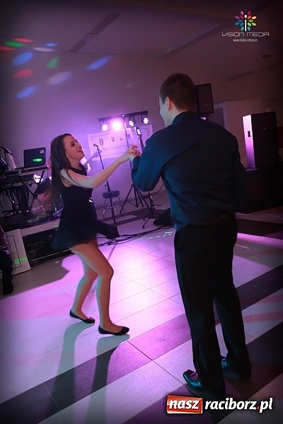 Zdjęcie w galerii na portalu naszraciborz.pl: Studniówka II LO raz jeszcze... wiadomości z regionu