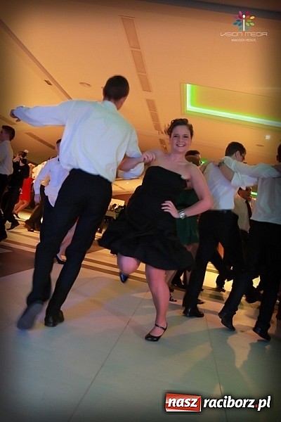 Zdjęcie w galerii na portalu naszraciborz.pl: Studniówka II LO raz jeszcze... wiadomości z regionu