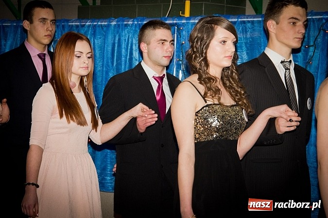 Zdjęcie w galerii na portalu naszraciborz.pl: Maturzyści I LO bawią się w Arenie Rafako wiadomości z regionu