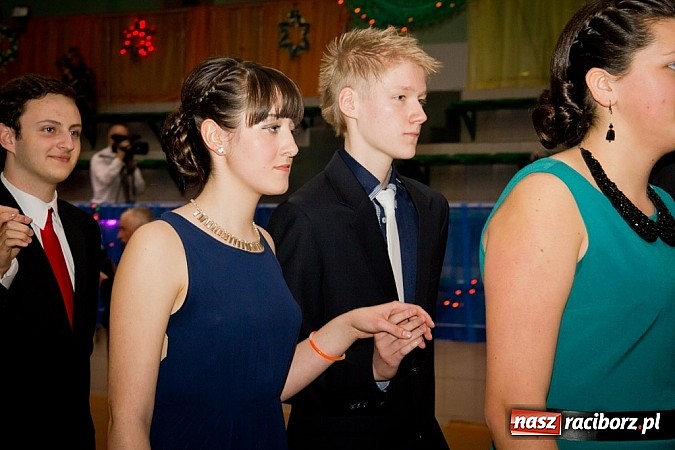 Zdjęcie w galerii na portalu naszraciborz.pl: Maturzyści I LO bawią się w Arenie Rafako wiadomości z regionu