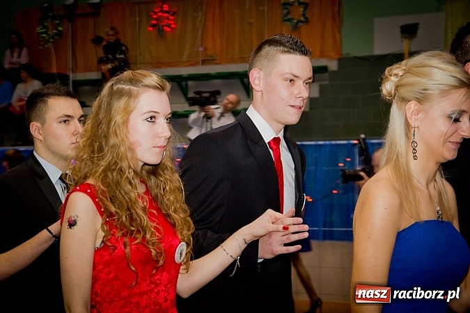 Zdjęcie w galerii na portalu naszraciborz.pl: Maturzyści I LO bawią się w Arenie Rafako wiadomości z regionu