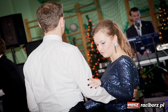 Zdjęcie w galerii na portalu naszraciborz.pl: Maturzyści I LO bawią się w Arenie Rafako wiadomości z regionu