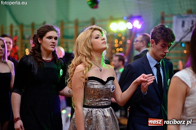 Zdjęcie w galerii na portalu naszraciborz.pl: Studniówka I LO w obiektywie FotoPerla.eu wiadomości z regionu