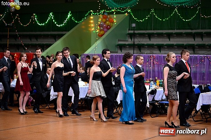 Zdjęcie w galerii na portalu naszraciborz.pl: Studniówka I LO w obiektywie FotoPerla.eu wiadomości z regionu