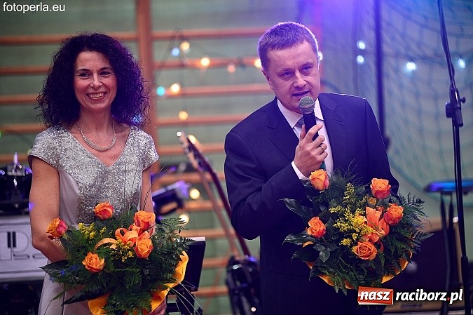 Zdjęcie w galerii na portalu naszraciborz.pl: Studniówka I LO w obiektywie FotoPerla.eu wiadomości z regionu