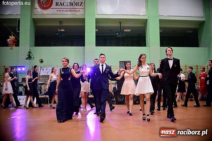 Zdjęcie w galerii na portalu naszraciborz.pl: Studniówka I LO w obiektywie FotoPerla.eu wiadomości z regionu