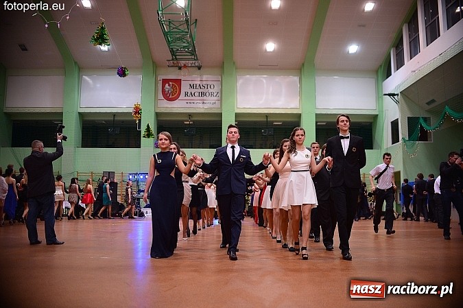 Zdjęcie w galerii na portalu naszraciborz.pl: Studniówka I LO w obiektywie FotoPerla.eu wiadomości z regionu