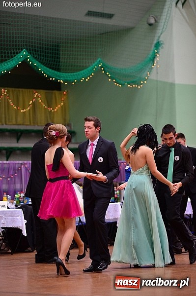 Zdjęcie w galerii na portalu naszraciborz.pl: Studniówka I LO w obiektywie FotoPerla.eu wiadomości z regionu