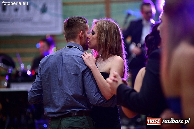 Zdjęcie w galerii na portalu naszraciborz.pl: Studniówka I LO w obiektywie FotoPerla.eu wiadomości z regionu