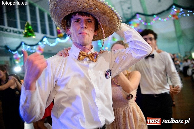 Zdjęcie w galerii na portalu naszraciborz.pl: Studniówka I LO w obiektywie FotoPerla.eu wiadomości z regionu