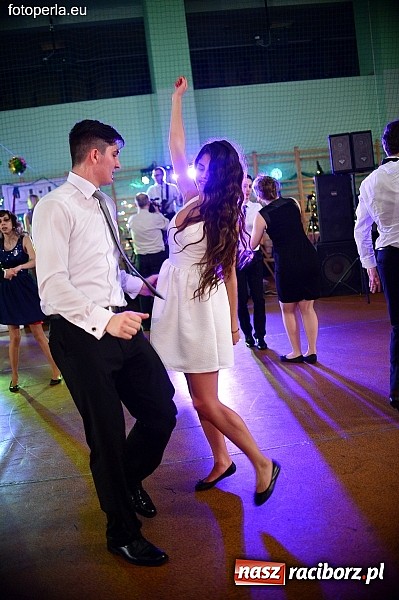 Zdjęcie w galerii na portalu naszraciborz.pl: Studniówka I LO w obiektywie FotoPerla.eu wiadomości z regionu