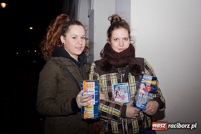 Zdjęcie w galerii na portalu naszraciborz.pl: WOŚP: 130 wolontariuszy na ulicach Raciborza wiadomości z regionu