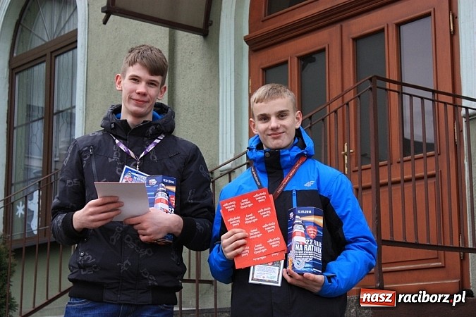 Zdjęcie w galerii na portalu naszraciborz.pl: Blisko 6200 zł zebrano w Krzanowicach wiadomości z regionu