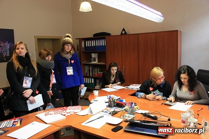 Zdjęcie w galerii na portalu naszraciborz.pl: Blisko 6200 zł zebrano w Krzanowicach wiadomości z regionu