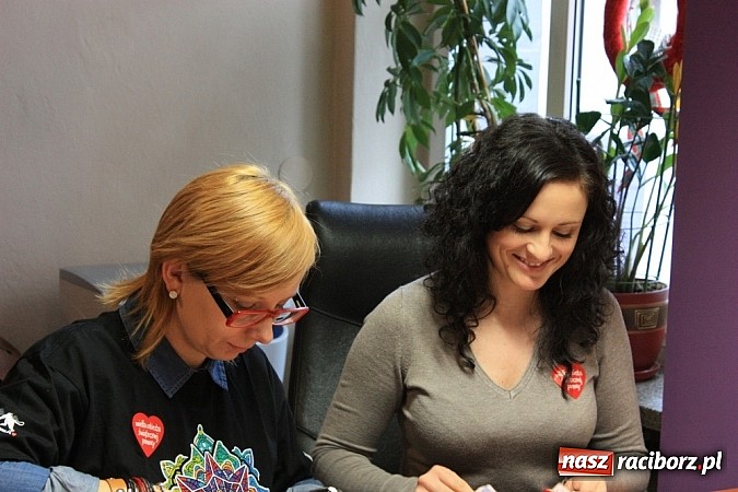 Zdjęcie w galerii na portalu naszraciborz.pl: Blisko 6200 zł zebrano w Krzanowicach wiadomości z regionu