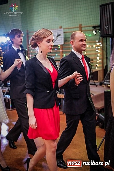 Zdjęcie w galerii na portalu naszraciborz.pl: Studniówki za pasem. Wybierz fotografa wiadomości z regionu