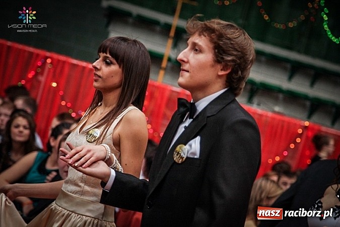 Zdjęcie w galerii na portalu naszraciborz.pl: Studniówki za pasem. Wybierz fotografa wiadomości z regionu