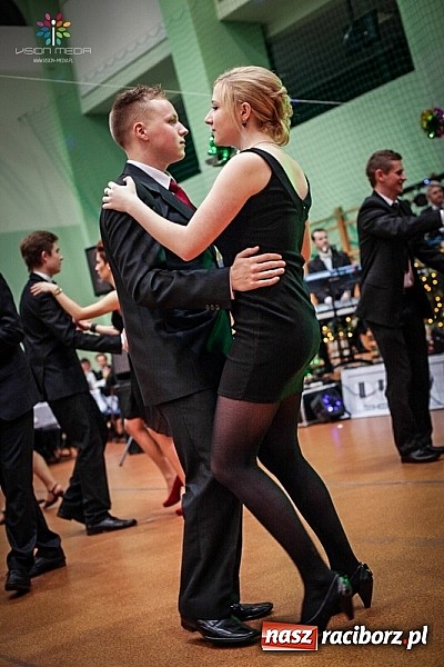 Zdjęcie w galerii na portalu naszraciborz.pl: Studniówki za pasem. Wybierz fotografa wiadomości z regionu