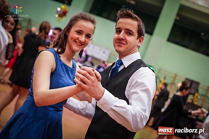 Zdjęcie w galerii na portalu naszraciborz.pl: Studniówki za pasem. Wybierz fotografa wiadomości z regionu