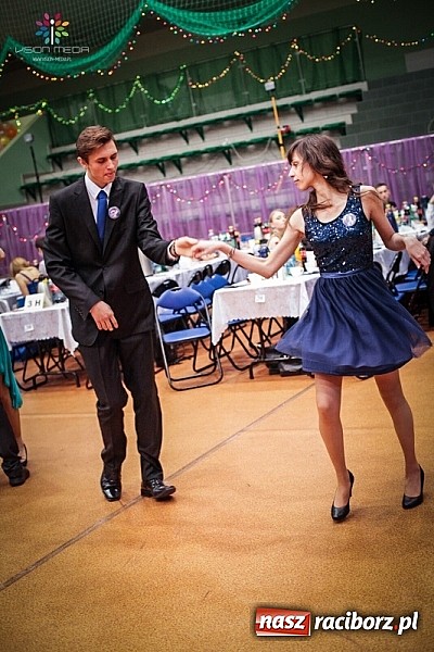 Zdjęcie w galerii na portalu naszraciborz.pl: Studniówki za pasem. Wybierz fotografa wiadomości z regionu