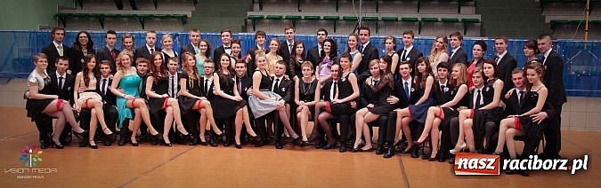 Zdjęcie w galerii na portalu naszraciborz.pl: Studniówki za pasem. Wybierz fotografa wiadomości z regionu