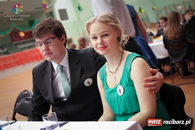 Zdjęcie w galerii na portalu naszraciborz.pl: Studniówki za pasem. Wybierz fotografa wiadomości z regionu