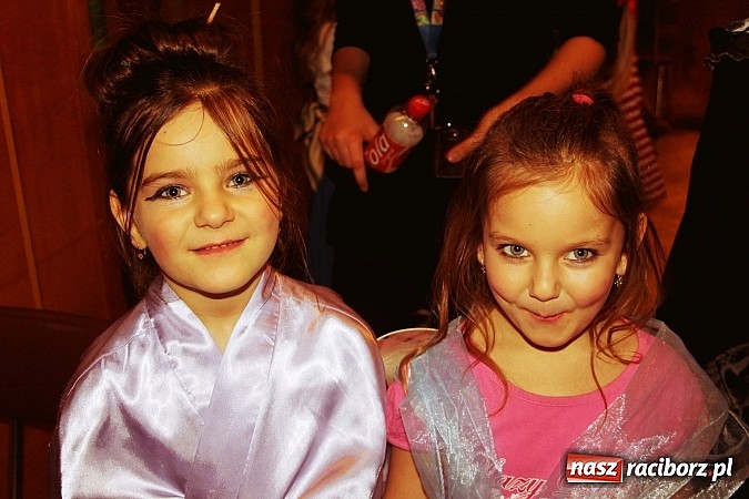 Zdjęcie w galerii na portalu naszraciborz.pl: Bal przebierańc&oacute;w w Wojnowicach wiadomości z regionu