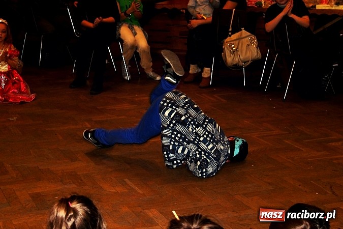 Zdjęcie w galerii na portalu naszraciborz.pl: Bal przebierańc&oacute;w w Wojnowicach wiadomości z regionu