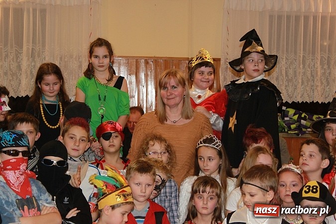 Zdjęcie w galerii na portalu naszraciborz.pl: Bal przebierańc&oacute;w w Wojnowicach wiadomości z regionu