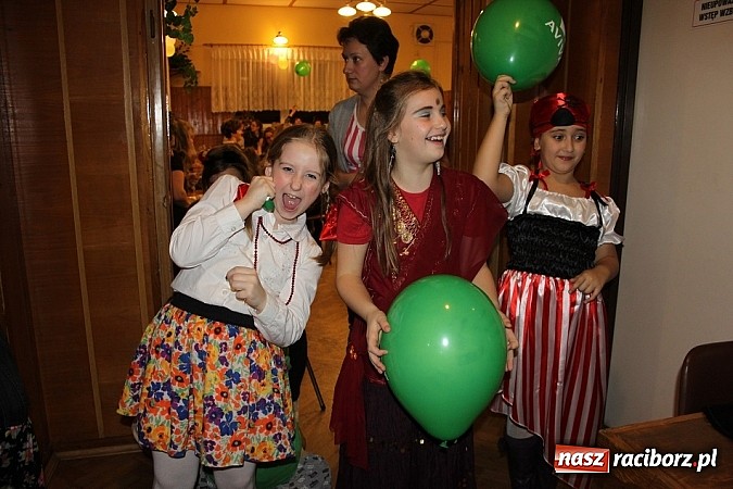 Zdjęcie w galerii na portalu naszraciborz.pl: Bal przebierańc&oacute;w w Wojnowicach wiadomości z regionu