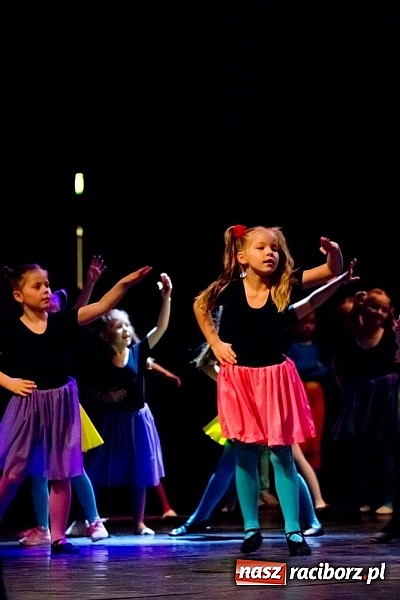 Zdjęcie w galerii na portalu naszraciborz.pl: Michael Jackson Forever hitem Wielkiej Orkiestry wiadomości z regionu