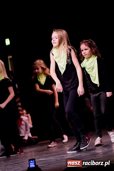 Zdjęcie w galerii na portalu naszraciborz.pl: Michael Jackson Forever hitem Wielkiej Orkiestry wiadomości z regionu