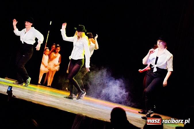 Zdjęcie w galerii na portalu naszraciborz.pl: Michael Jackson Forever hitem Wielkiej Orkiestry wiadomości z regionu