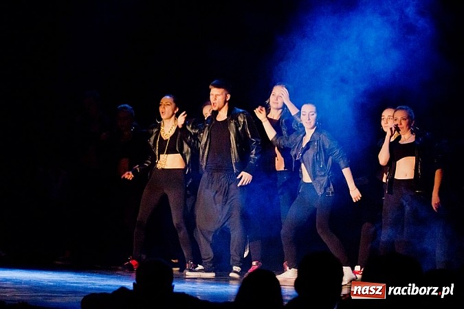 Zdjęcie w galerii na portalu naszraciborz.pl: Michael Jackson Forever hitem Wielkiej Orkiestry wiadomości z regionu