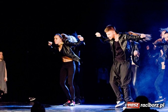 Zdjęcie w galerii na portalu naszraciborz.pl: Michael Jackson Forever hitem Wielkiej Orkiestry wiadomości z regionu