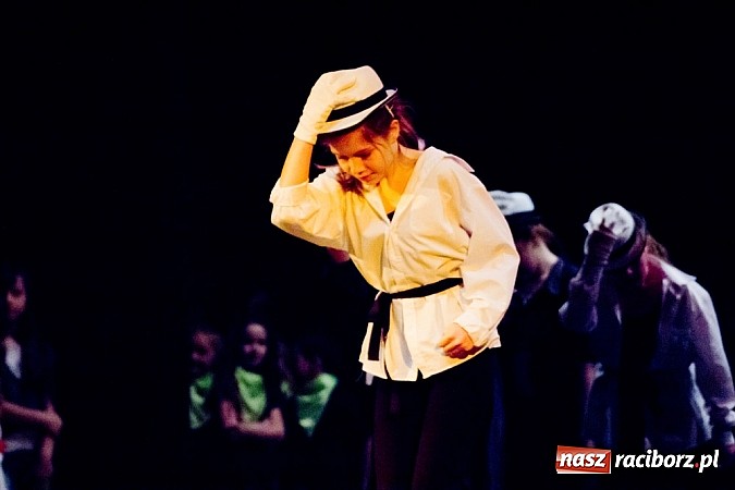 Zdjęcie w galerii na portalu naszraciborz.pl: Michael Jackson Forever hitem Wielkiej Orkiestry wiadomości z regionu