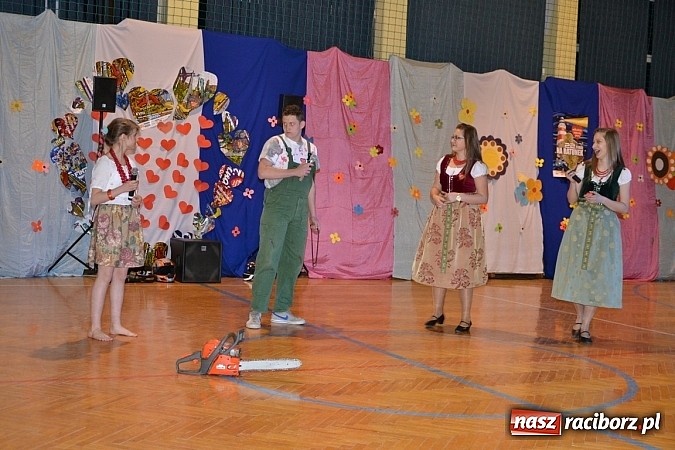 Zdjęcie w galerii na portalu naszraciborz.pl: Wielka Orkiestra Świątecznej Pomocy zagrała w Chałupkach wiadomości z regionu